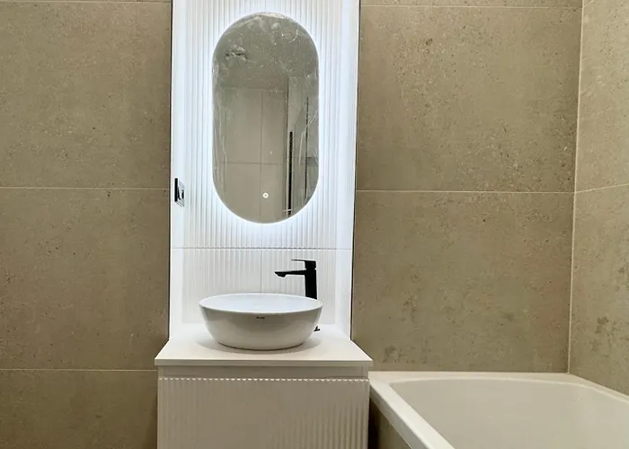 Rentero Apartment, 4 Minutes National Theather, Apartment Prag