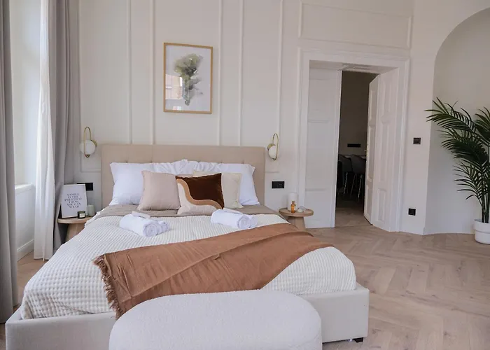 Rentero Apartment, 4 Minutes National Theather, Apartment