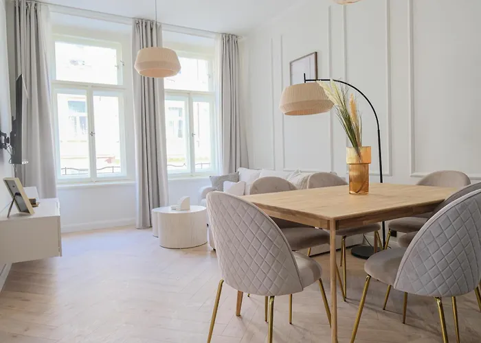 Rentero Apartment, 4 Minutes National Theather, * Prag