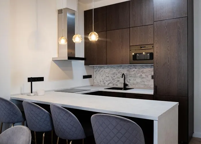 Rentero Apartment, 4 Minutes National Theather, *